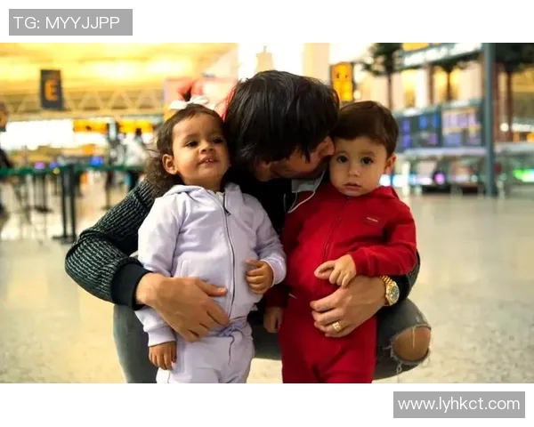 足球明星大布妻子美丽照片欣赏与生活点滴分享 足球明星大布妻子美丽照片欣赏与生活点滴分享