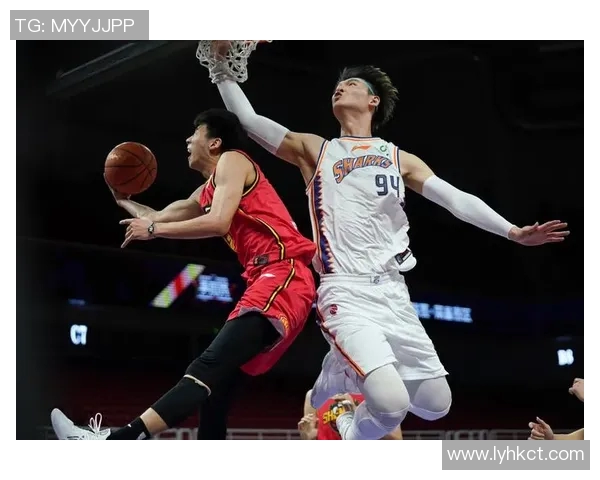 王哲林：从青涩球员到CBA巨星的成长之路与未来展望